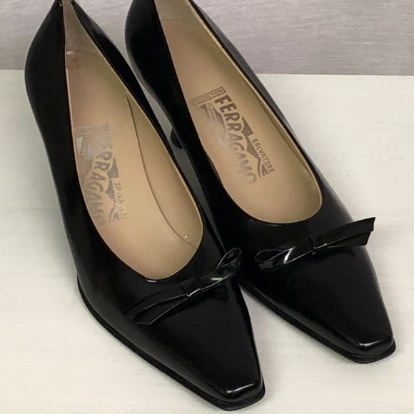 Salvatore Ferragamo Shoes - Salvatore Ferragamo Arissa Black Leather Heel